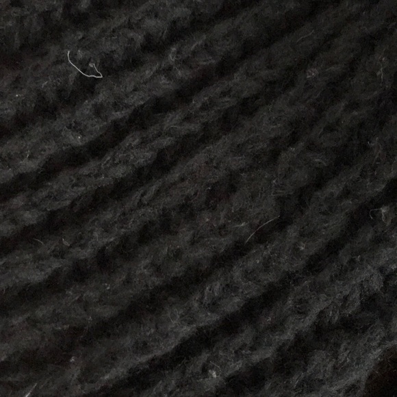 Chunky bell sleeve sweater. - Picture 4 of 4